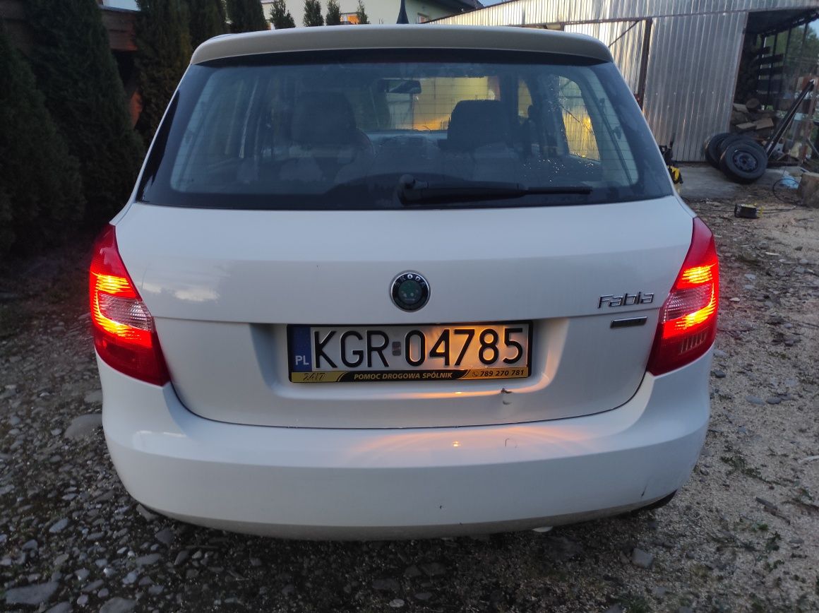 Škod Fabia 1.2  benzyna