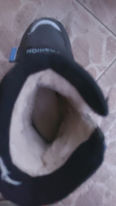 Том.м 27 розмір 17.17-5 устілка, після 1ї дитини