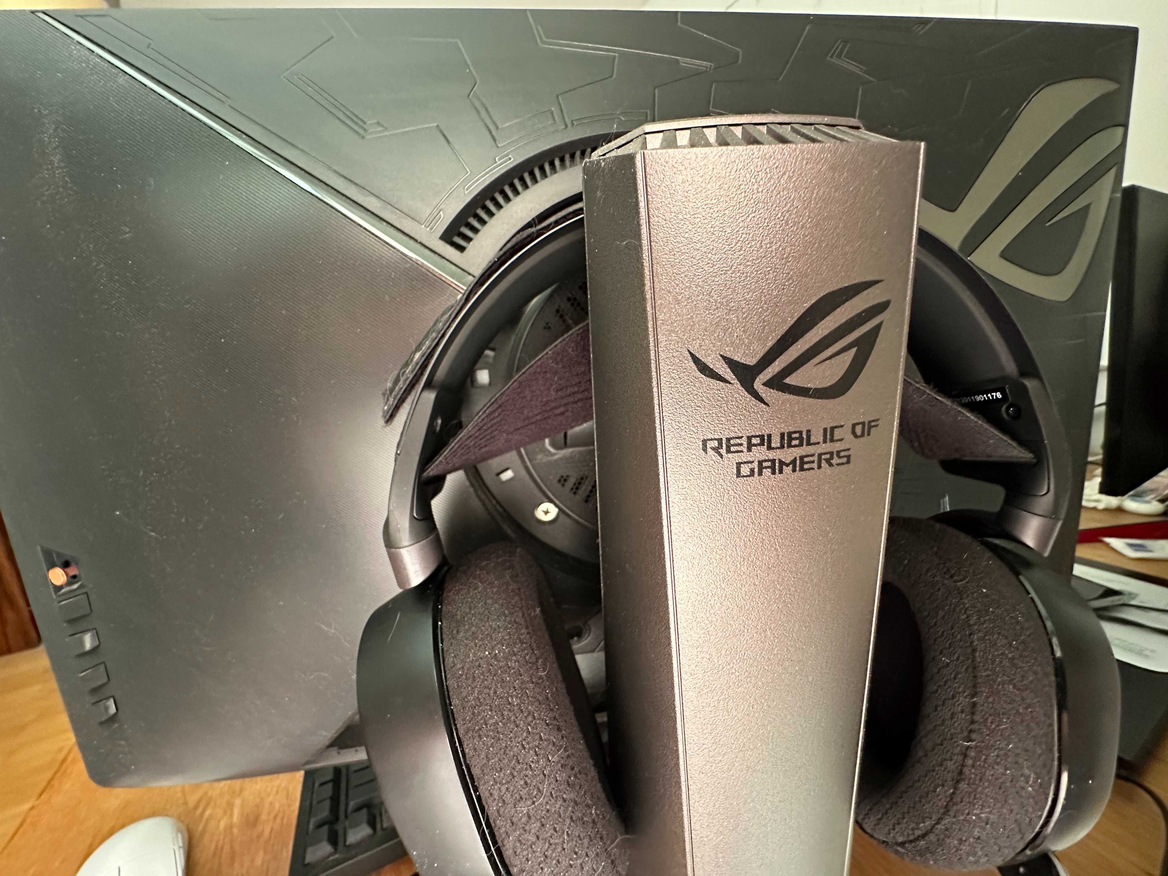 Monitor ASUS ROG 360Hz, WQHD 2560 x 1440, 1ms, G-SYNC PG27AQ