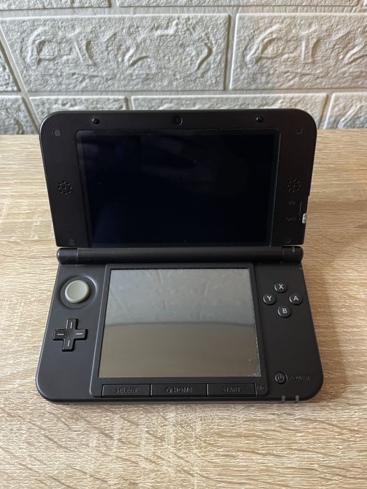 Konsola Nintendo 3DS LL Czarny