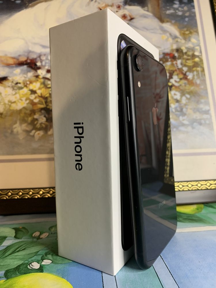 Iphone XR 64gb Black/Neverlock/87% АКБ