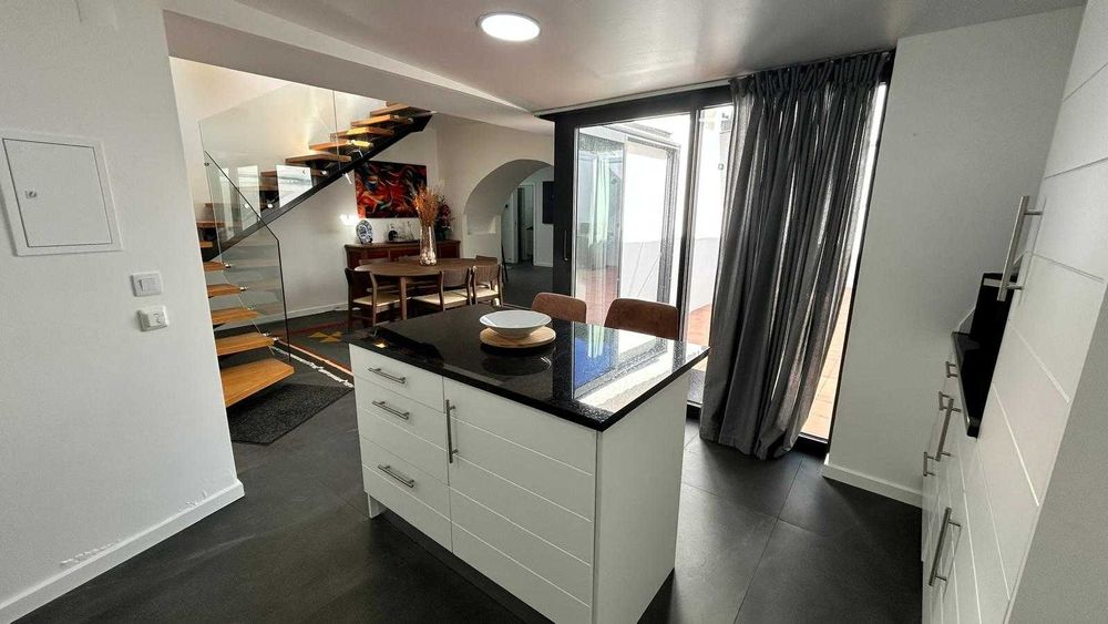 Moradia T2 com 3 Casas de Banho em Arraiolos/Sem Licença de Habitação