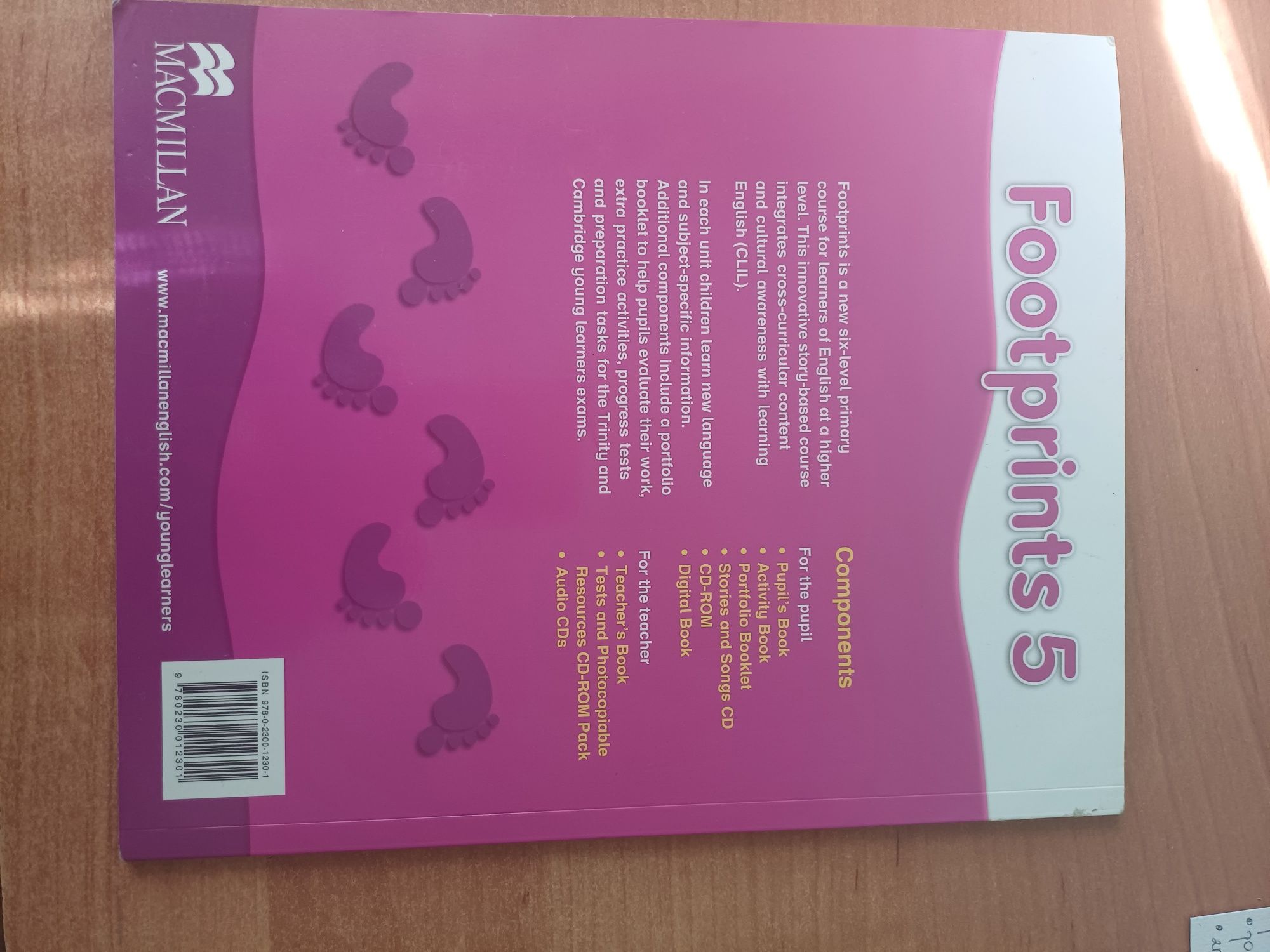 Footprints 5. Podręcznik