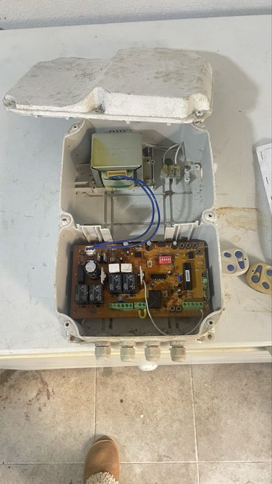 Automatismo de portao Avidsen