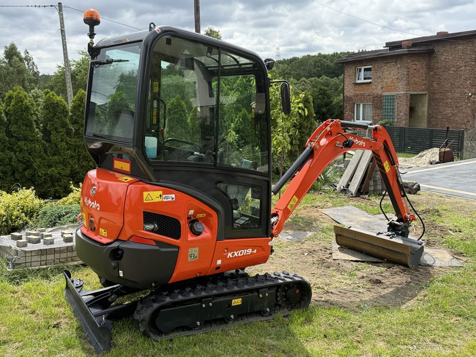 Wiertnica wozidlo wywrotka koparki wynajem kubota CAT bobcat