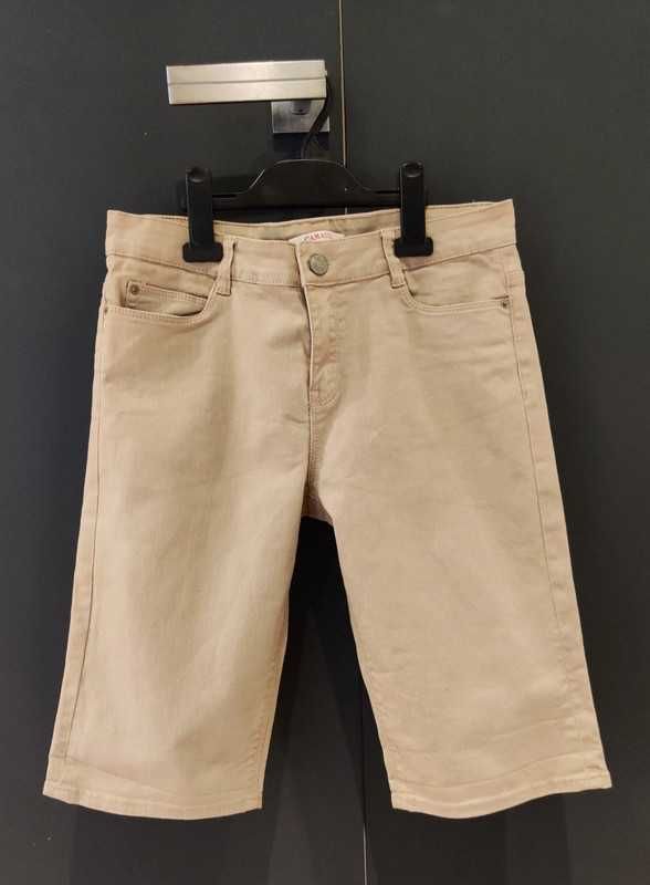 Jeansowe beżowe spodenki Camaїeu w rozmiarze 38.