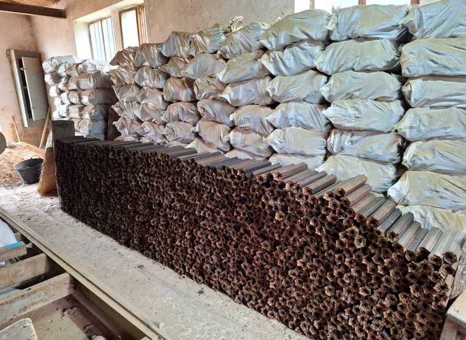 Вугілля/Брикети/Пелети вигідний вибір на зиму