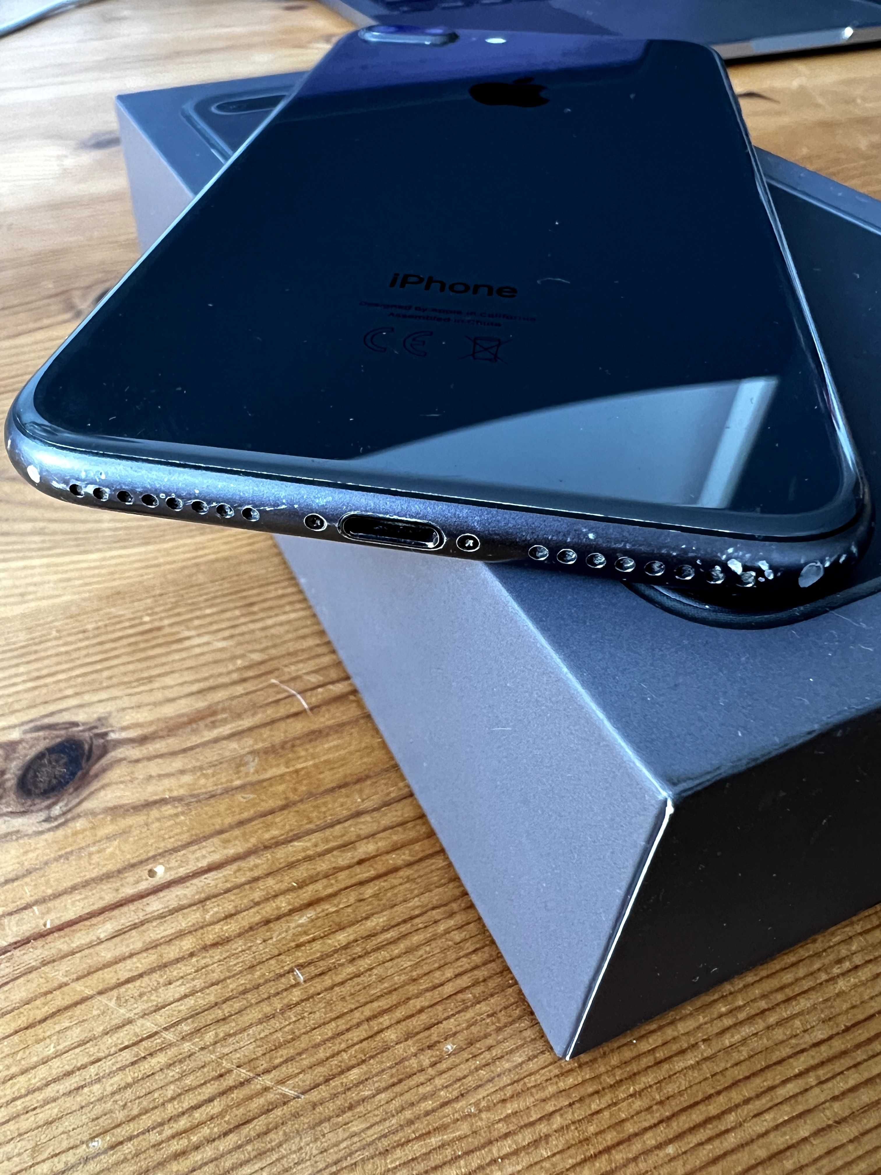 iPhone 8 Plus | 64 GB | space grey