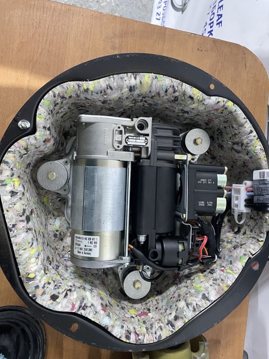 Бмв х5 е53 пневмо компресор балон