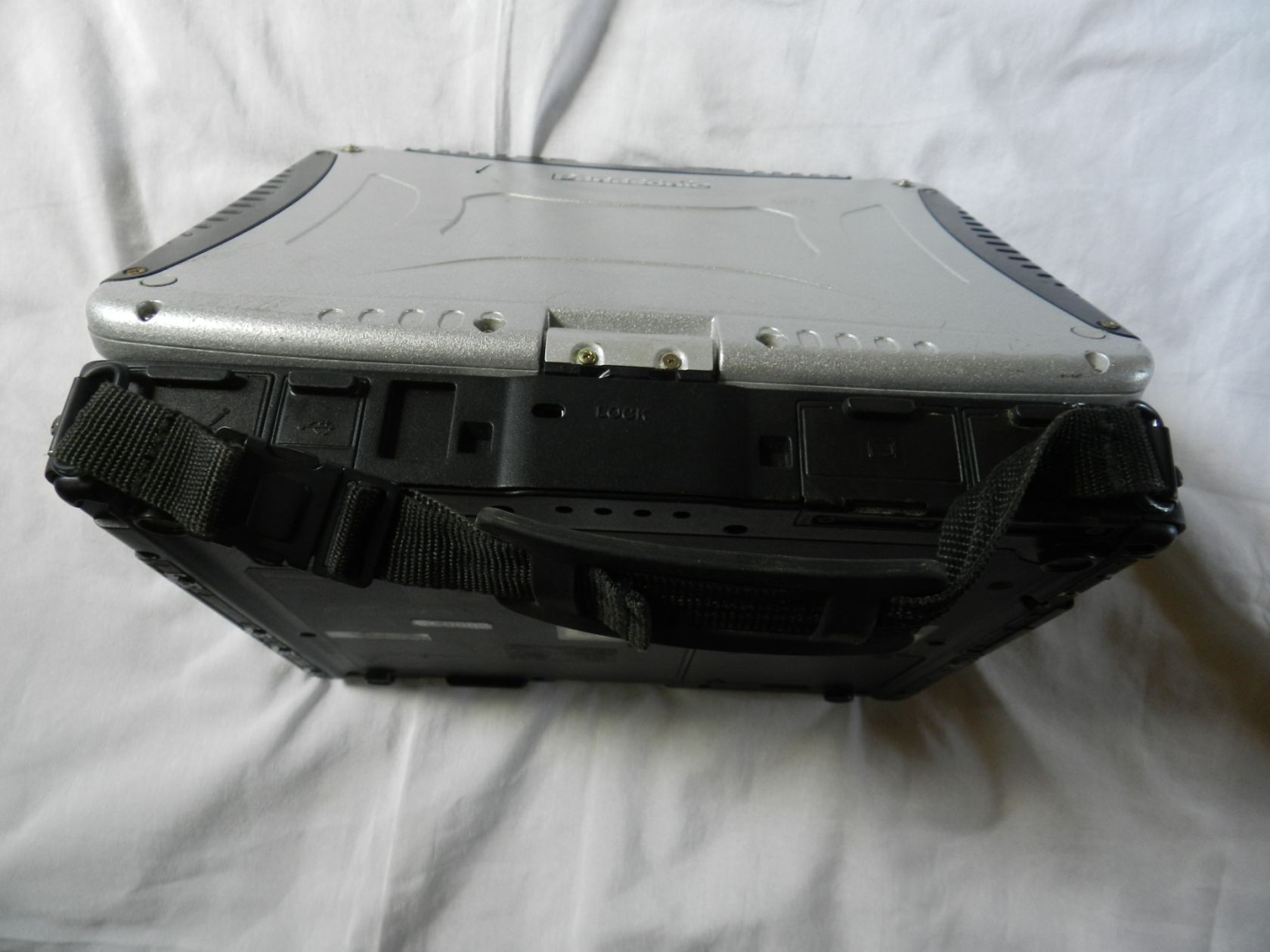 Захищений військовий toughbook Panasonic CF19 робочій без резерву