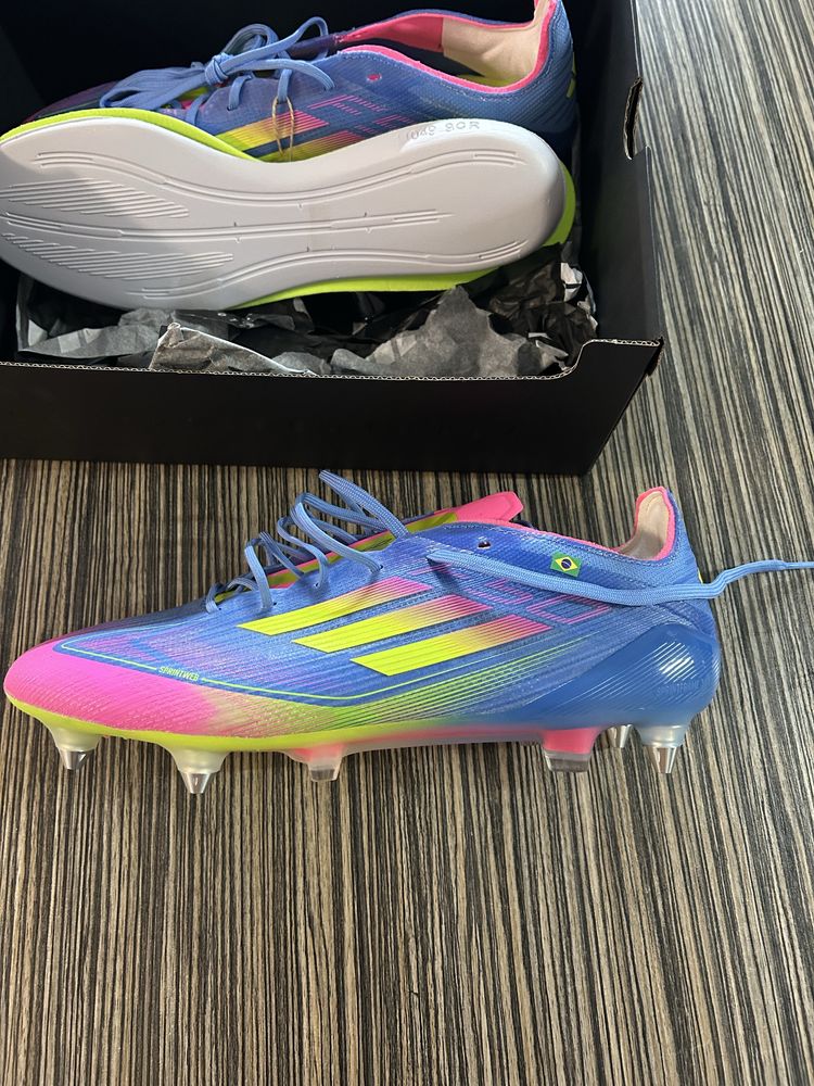 Botas de futebol com atacadores F50 elite-alumínio (relvado natural)