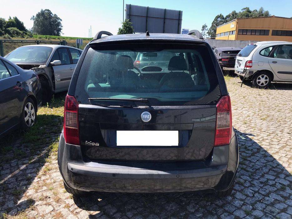 Fiat Idea 1.4 16V 5P 2004  - Para Peças