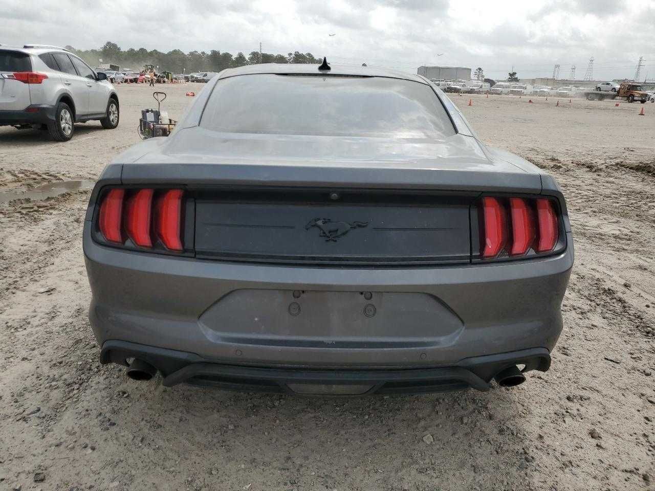 2021 FORD Mustang
