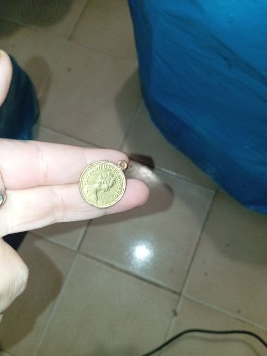 Libra antigo pequena