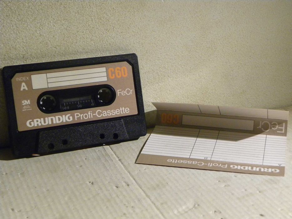 kaseta magnetofonowa GRUNDIG FeCr Profi chromowo żelazowa typ III