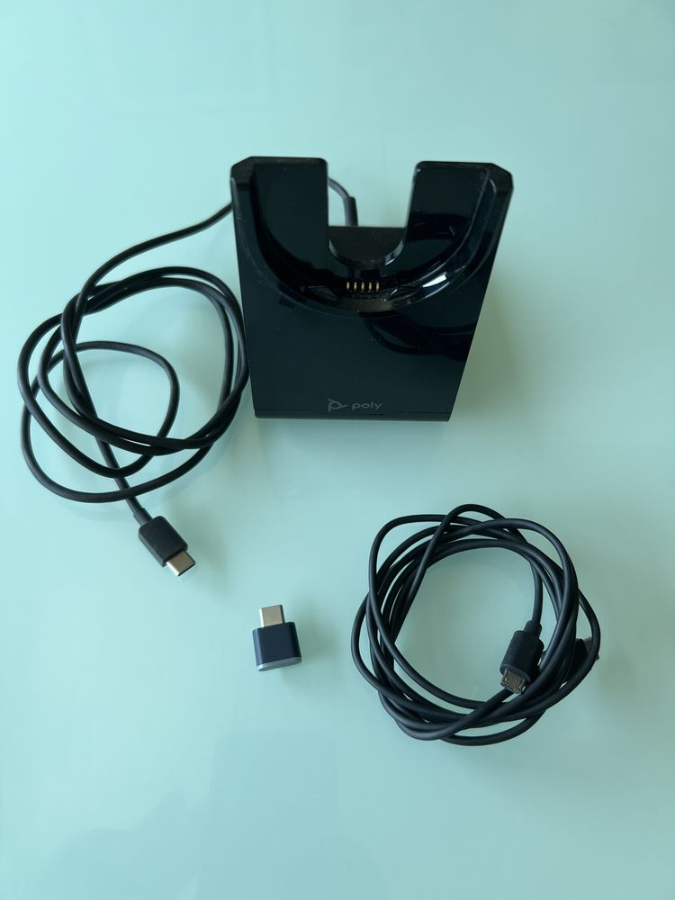 Poly Voyager Focus Usb C