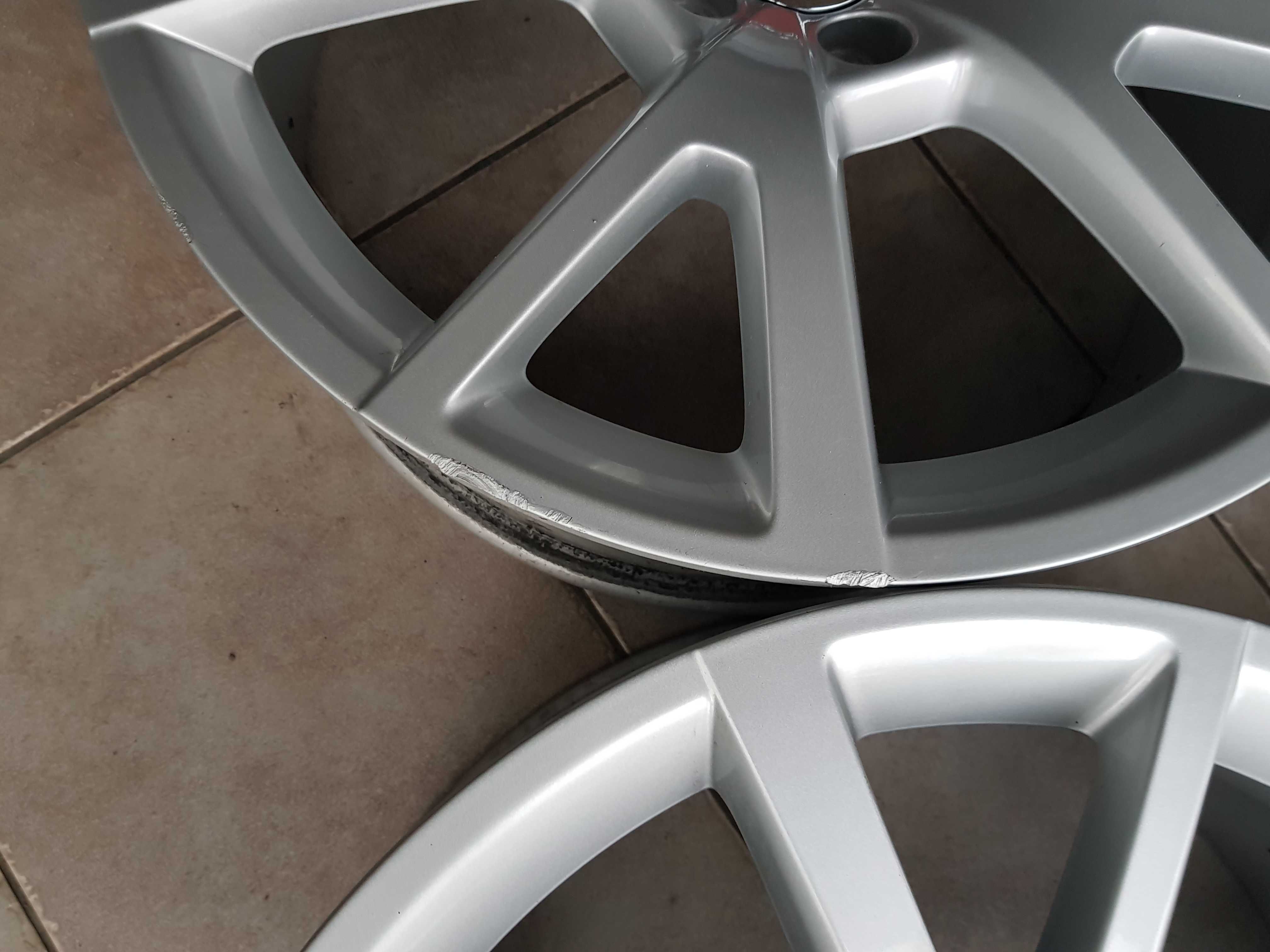 Felgi aluminiowe Audi A7 C7 8x19 et26 5x112 A4 B8 Allroad A8 D2 D3