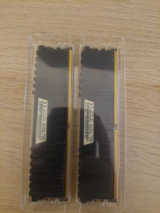Memoria RAM Corsair 16GB Vengeance LPX DDR4 3200MHz CL16 (2x8gb)