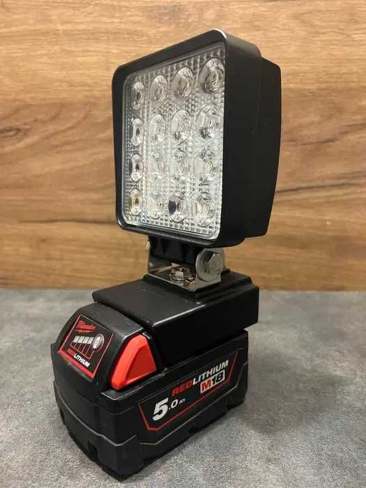 Lampa robocza do MILWAUKEE M18