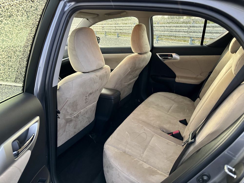 Lexus CT200h hybryda salon PL niski przebieg bardzo zadbany