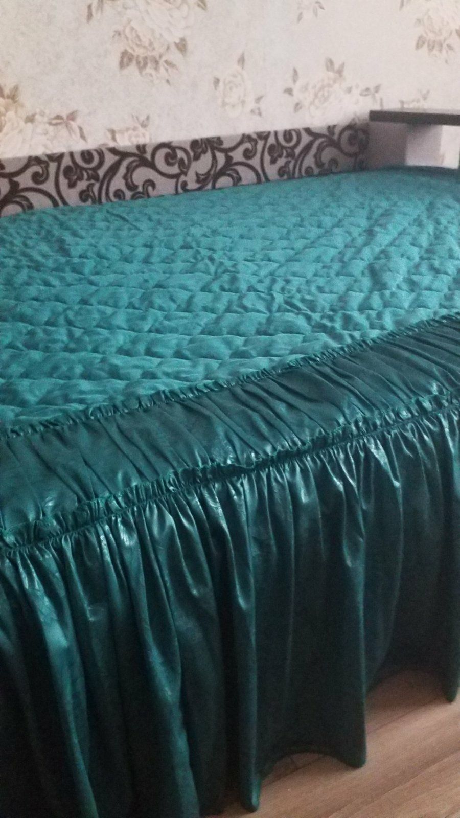 зелене покривало простинь одіяло на ліжко/диван