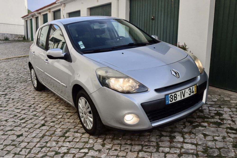 Renault Clio 1.2 16V C/ NOVO