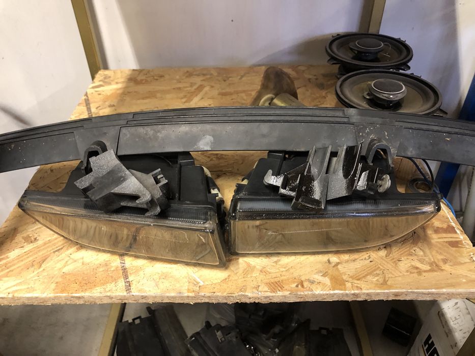 Дизельні туманкі BMW e 38  комплект для встановленя