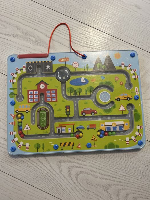 Zabawka drewniany labirynt tablica magnes Playtive