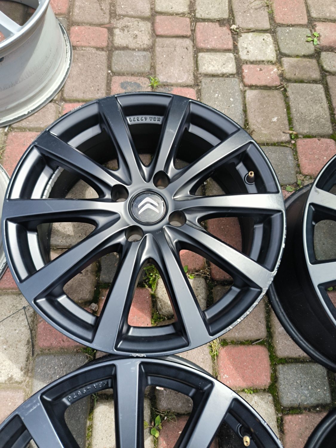 Felgi aluminiowe 17 Citroen C3 C4 C5 Cactus DS3  Picasso - 4x108