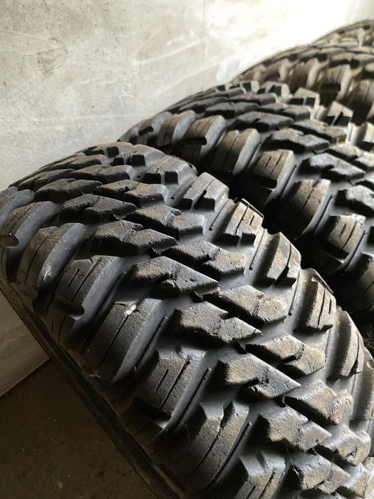 30x10r15 Mongrel Kanati - COMO NOVOS