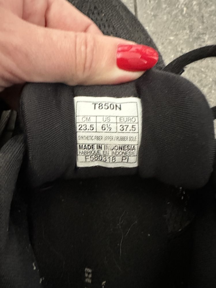 Беговые кроссовки ASICS Gel nimbus 20