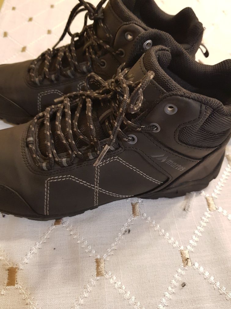 Buty chłopięce zimowe