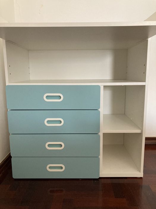 Trocador / secretária ikea