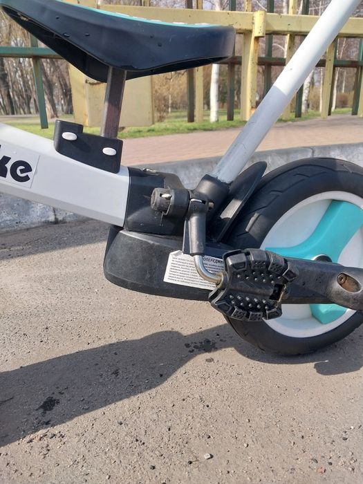 Продам біговел-велосипед з батьківською ручкою