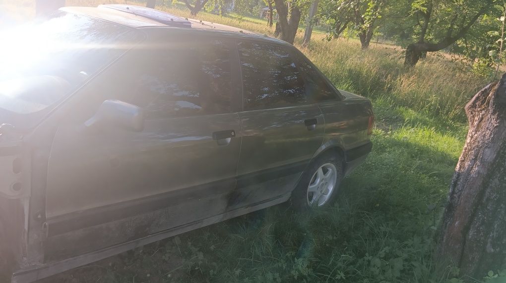 Продам Audi 80 b3