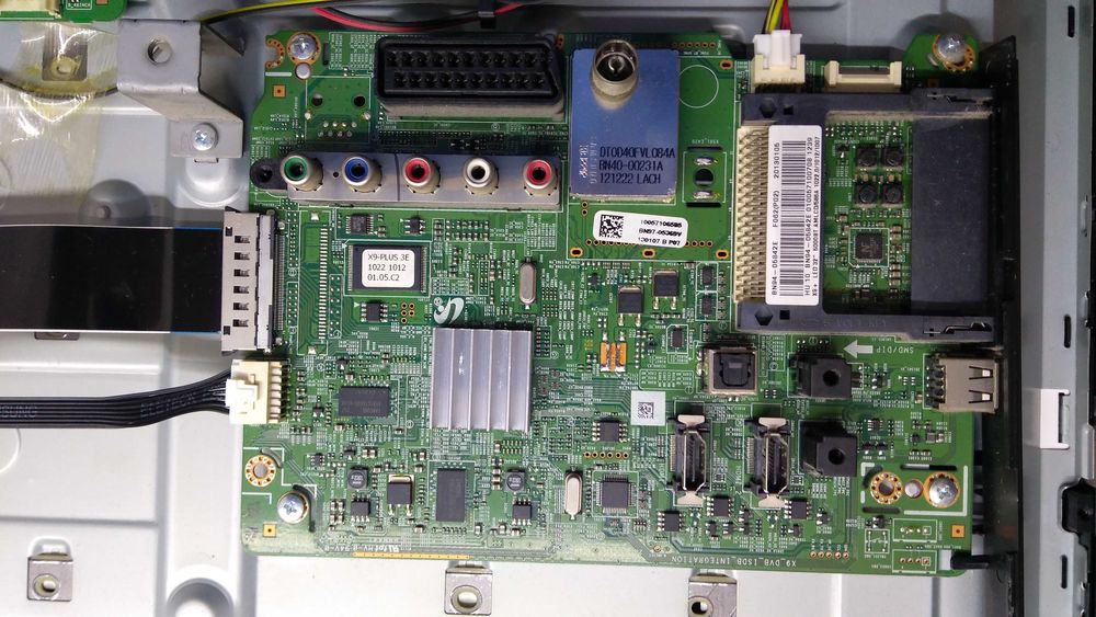 Samsung UE32EH5000 на запчастини