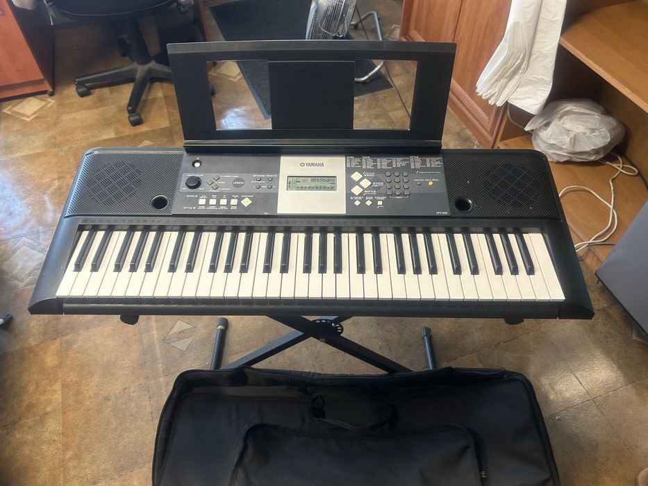 Keyboard YAMAHA YPT 280