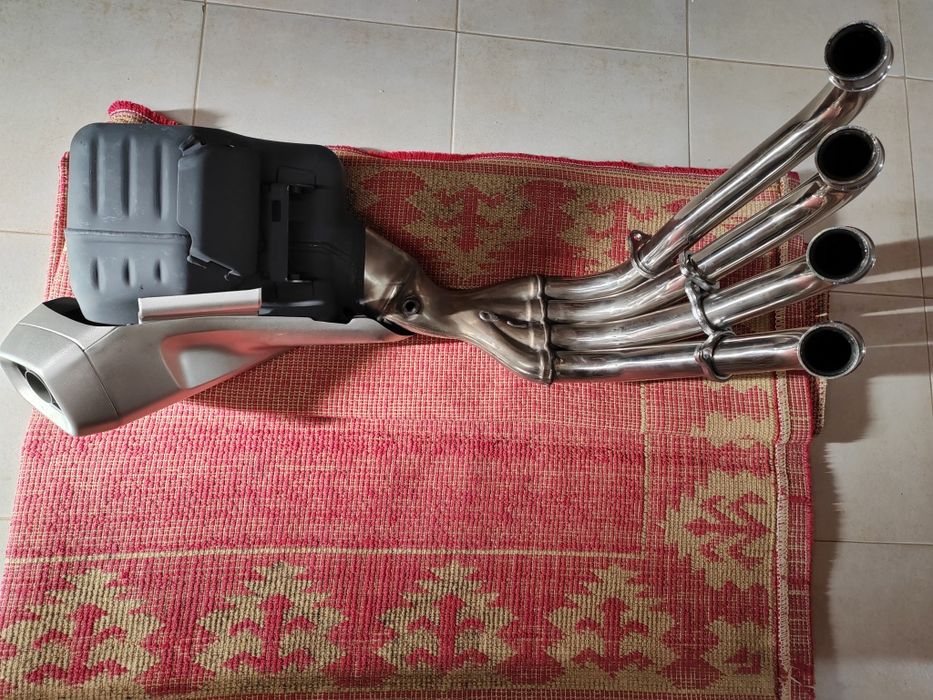 Escape OEM Honda Cb650r (2022)