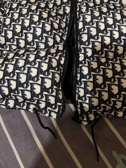 Пуховик Cristian Dior