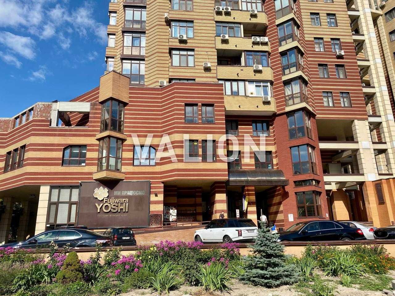 Без % Продаж 2-к квартири, Солом'янська 15А, власний вихід у парк!