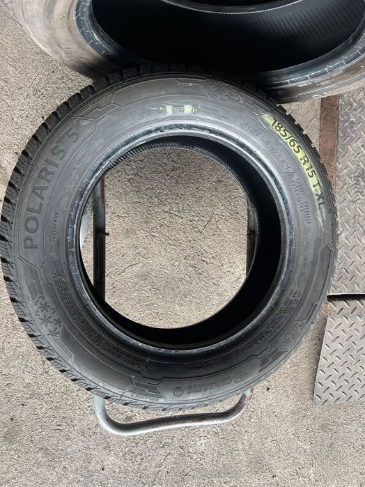 Opony zimowe Barum Polaris 5 185/65 R15 XL używane