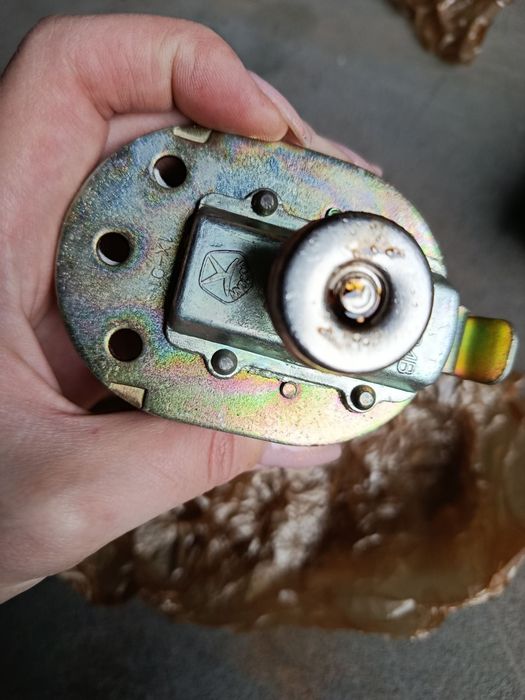 Вимикач маси 24В