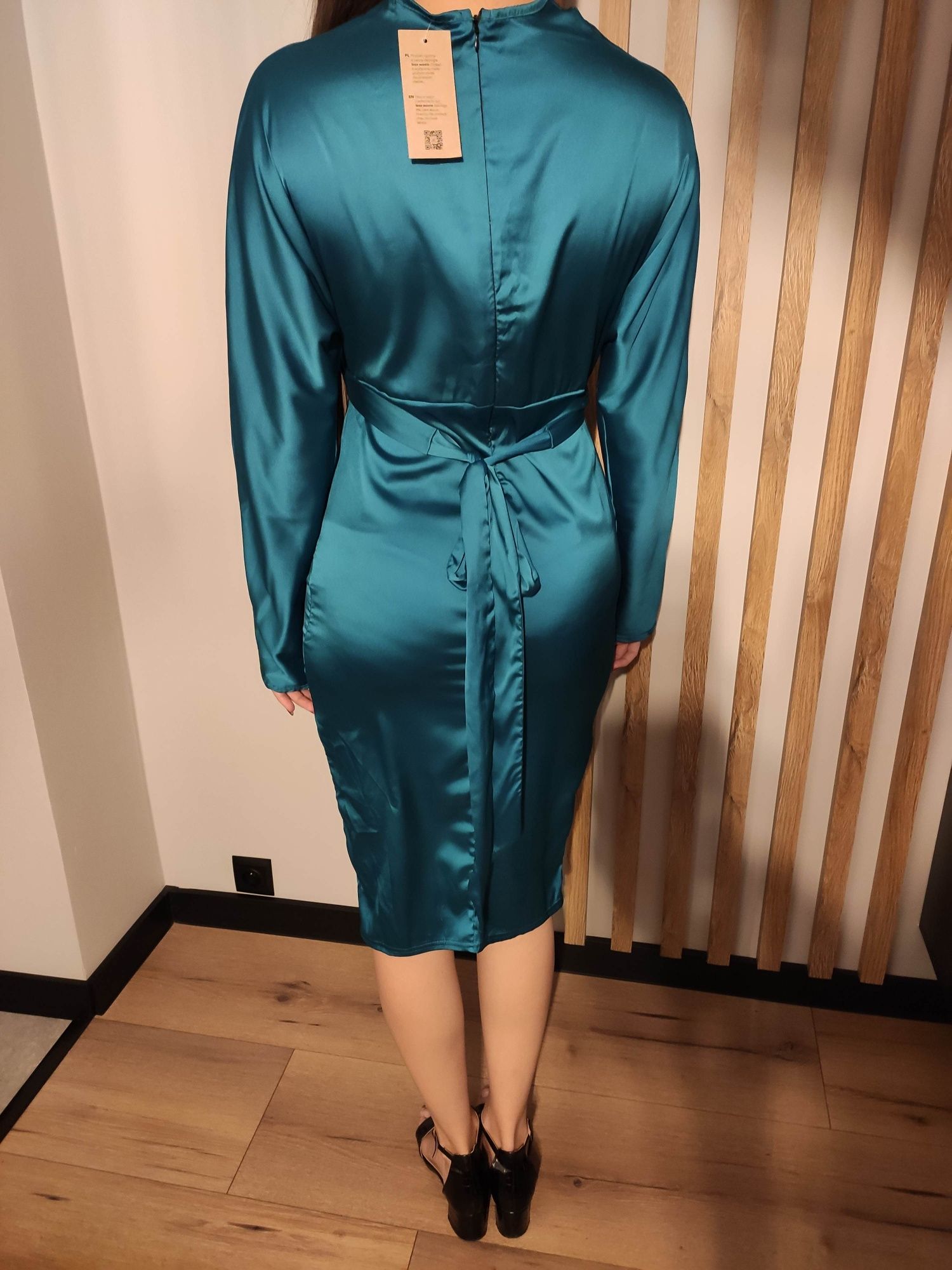 Sukienka niebieska morska nowa Femme Luxe L M wieczorowa elegancka