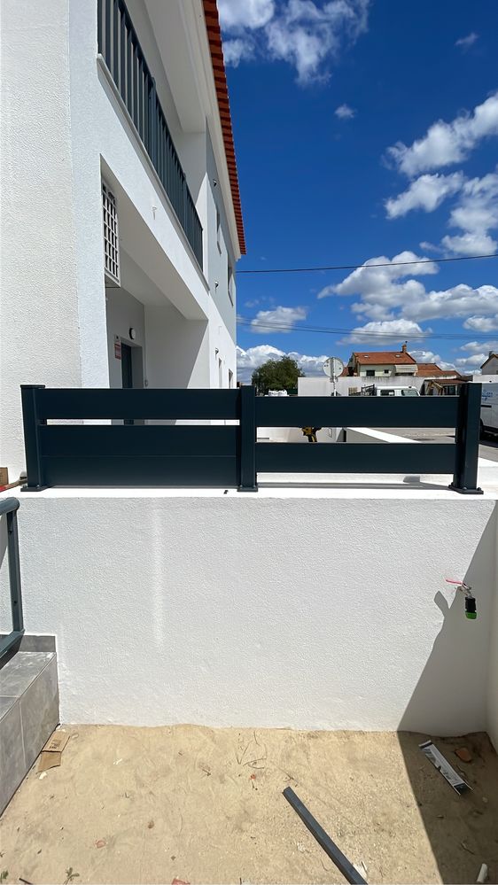 Vedações / Chapa / Rede / Painel de rede / Gradeamentos