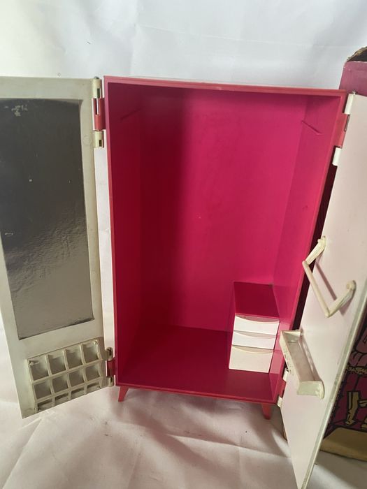 Mobilario vintage da boneca Sindy