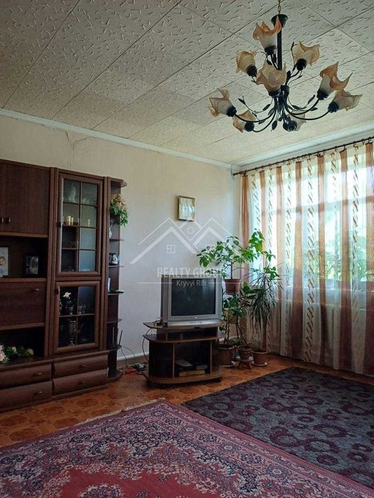 Продам маєток в с. Новоукраїнське ( ст. Нива Трудова) Євідновл.ення.