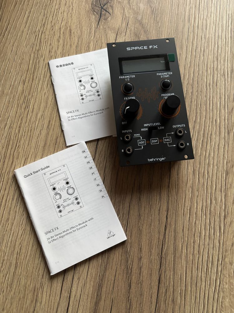 Moduł Syntezatora Behringer SPACE FX