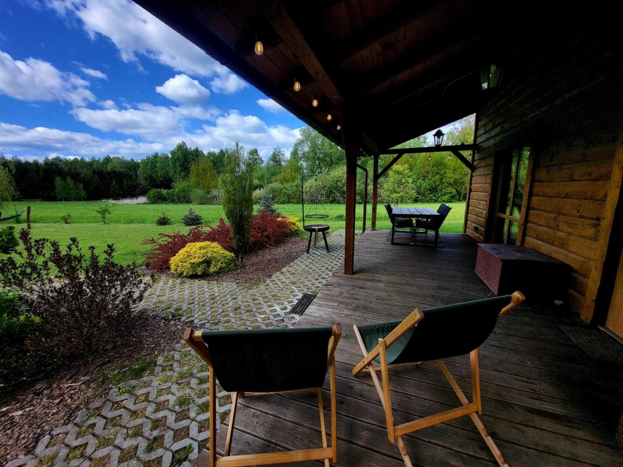 Dom całoroczny nad jeziorem,spokojna okolica,łowisko,,sauna