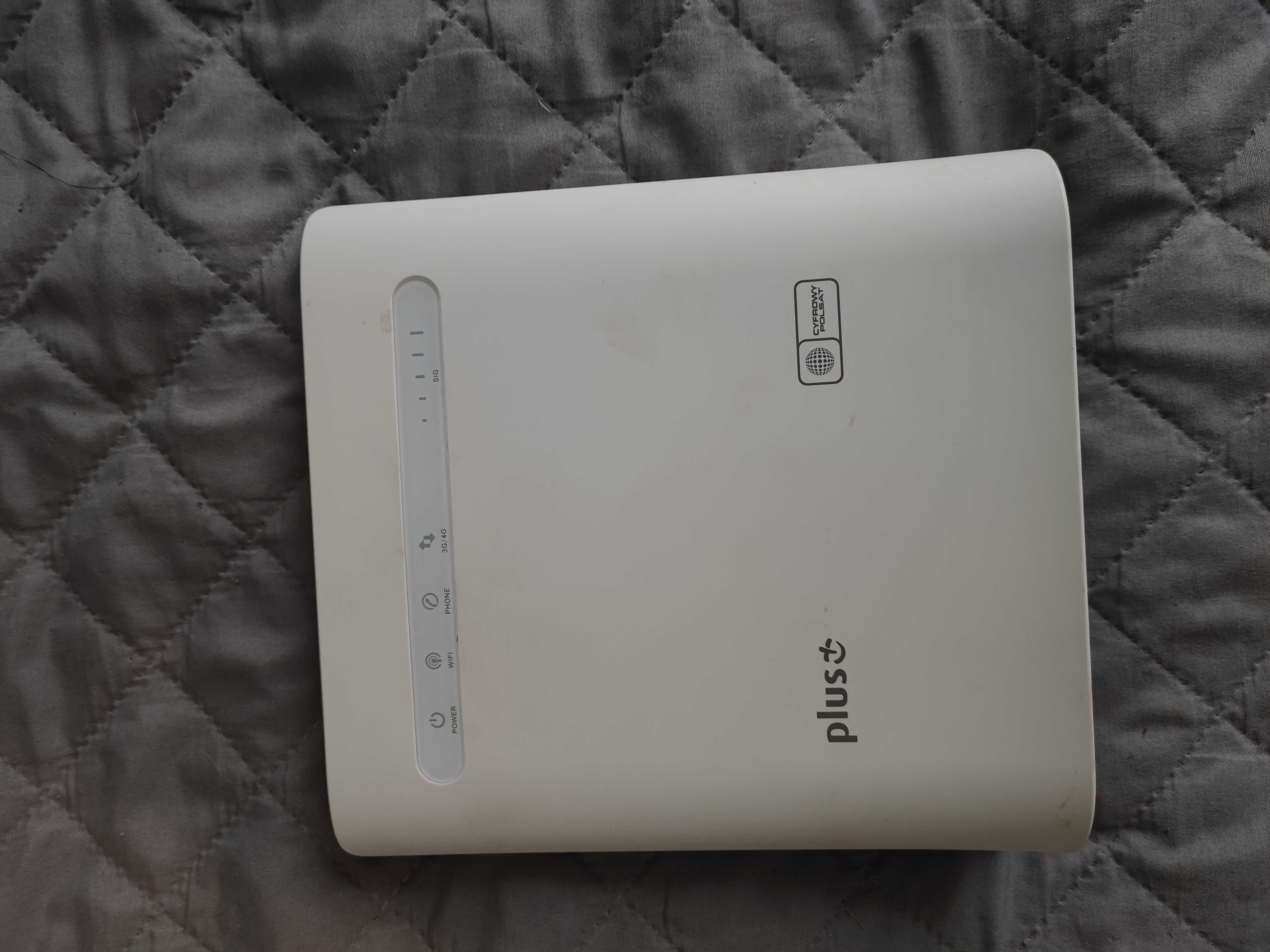 Router ZTE MF286R