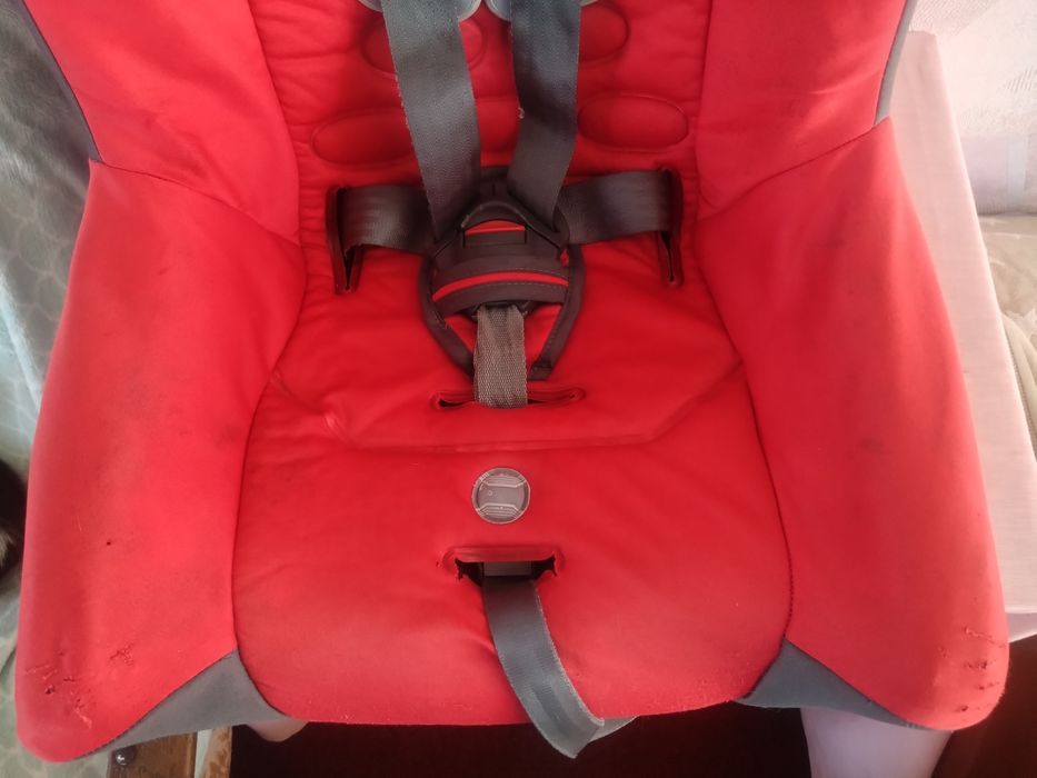 Автокресло Chicco Eletta 0-18кг